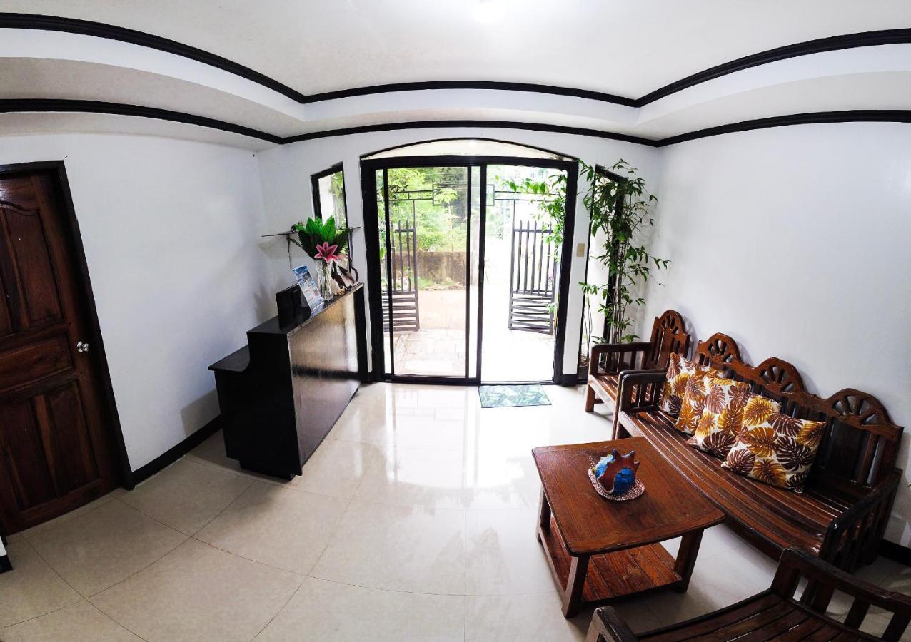 Amparo'S Tourist Inn - โกรอน ภายนอก รูปภาพ