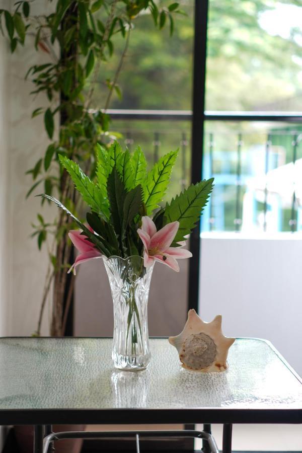 Amparo'S Tourist Inn - โกรอน ภายนอก รูปภาพ
