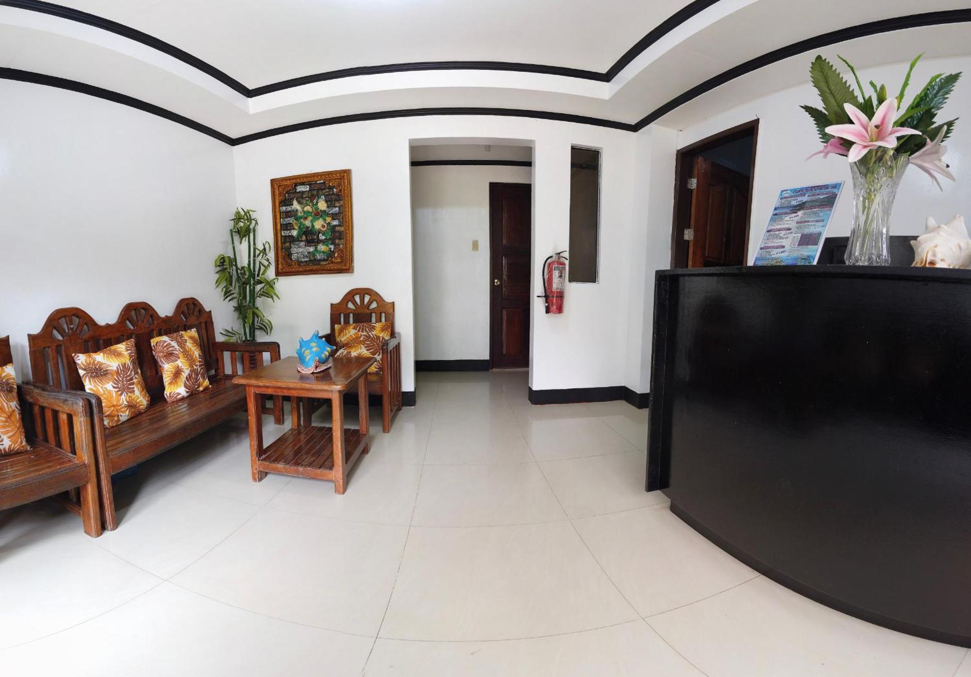Amparo'S Tourist Inn - โกรอน ภายนอก รูปภาพ