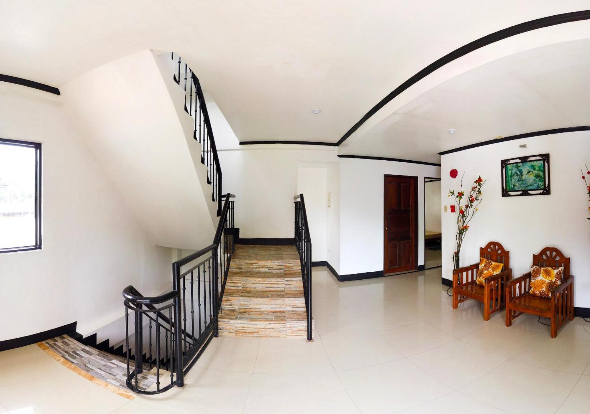Amparo'S Tourist Inn - โกรอน ภายนอก รูปภาพ